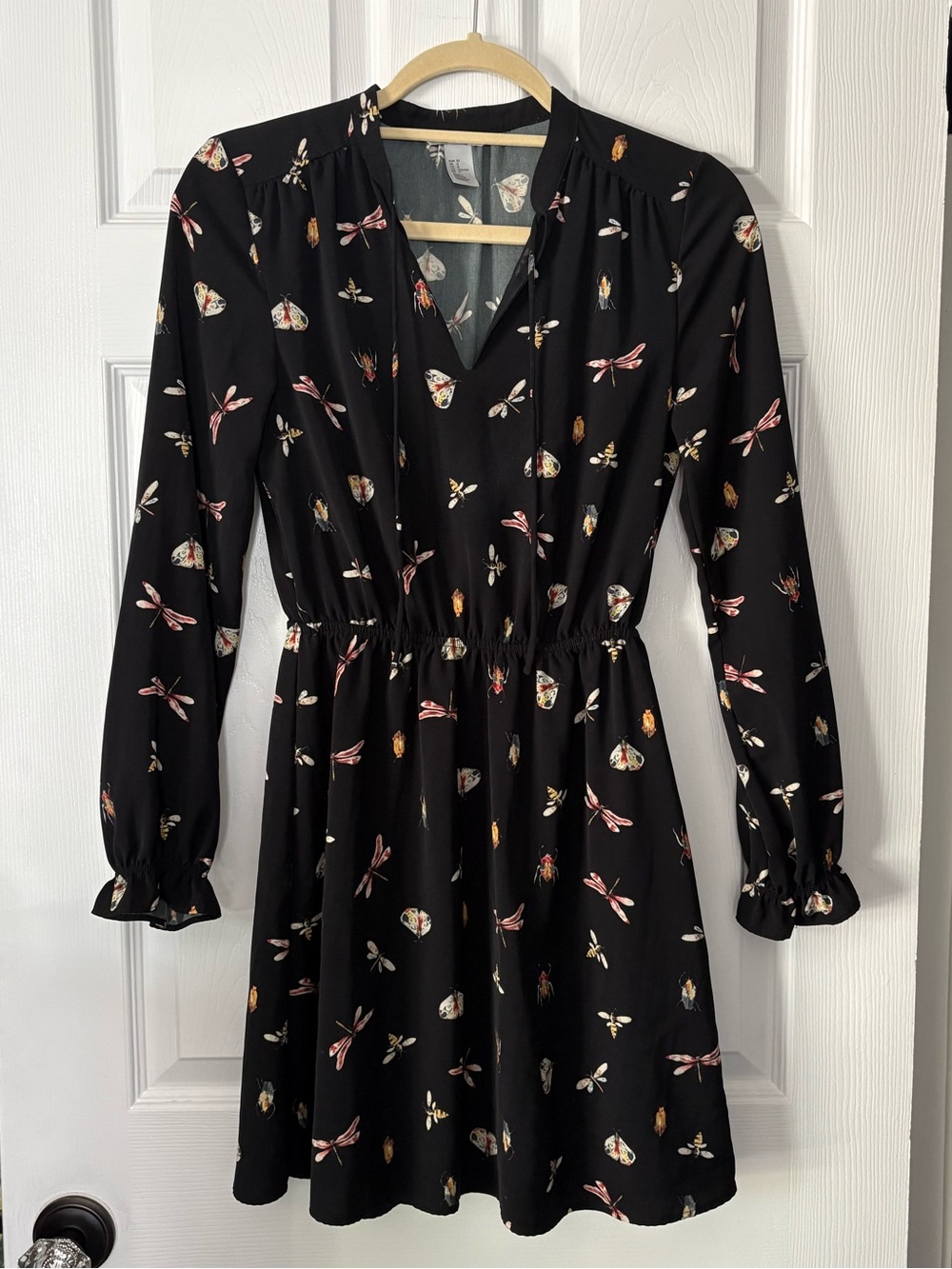 H&M Black Long Sleeve Dress with Bug Print - 0 XS
